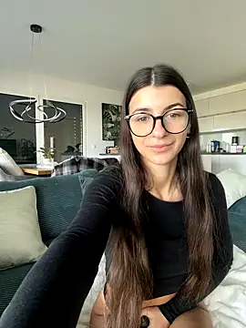 Wildberry  online show from November 1, 2025, 8:41 am