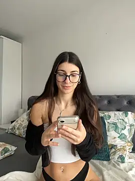 Snapshot of Wildberry_ chatting on March 21, 2026, 8:30 am Wildberry online show from March 21, 2026, 8:30 am