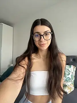 Snapshot of Wildberry_ chatting on March 24, 2026, 8:47 am Wildberry online show from March 24, 2026, 8:47 am