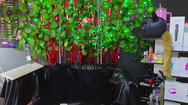 Sweett Mollyy online show from March 10, 2026, 7:18 pm