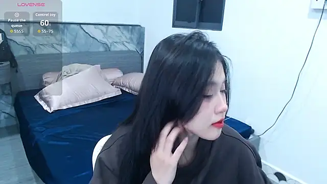 Lin SiYee online show from November 20, 2025, 12:39 pm