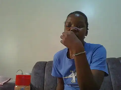 Snapshot of girltotok chatting on February 13, 2026, 10:48 am girltotok online show from February 13, 2026, 10:48 am