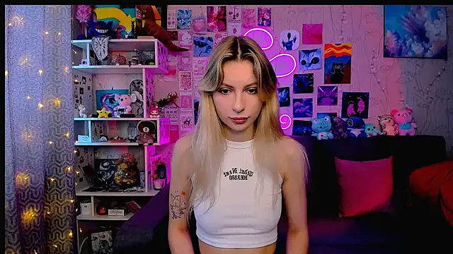 Maria Hunt online show from February 5, 2025, 3:34 am