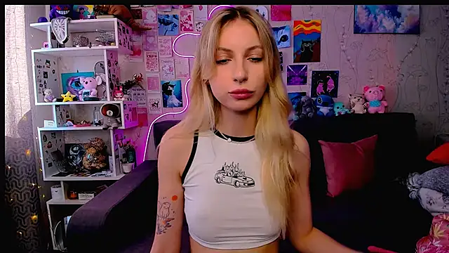 Maria Hunt online show from February 6, 2025, 6:51 am