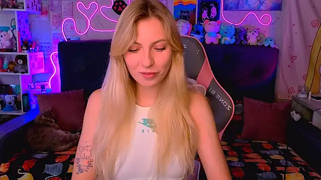 Maria Hunt online show from October 2, 2025, 4:16 am