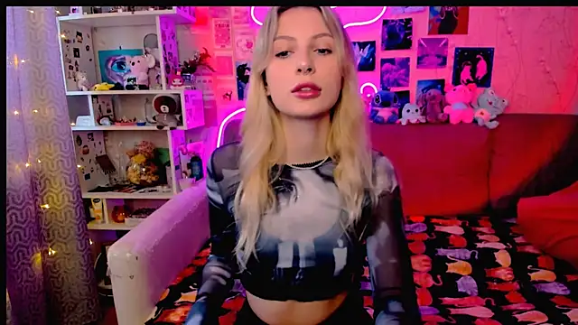 Maria Hunt online show from January 18, 2025, 3:53 am