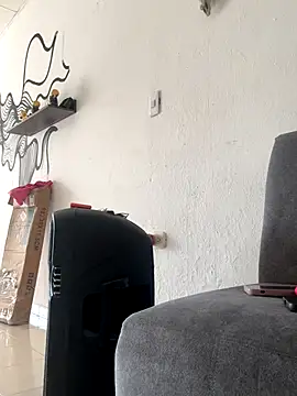 Snapshot of Pretty_Isadora chatting on November 11, 2025, 7:19 pm Pretty Isadora online show from November 11, 2025, 7:19 pm