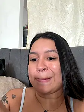 Snapshot of Pretty_Isadora chatting on November 10, 2025, 8:58 pm Pretty Isadora online show from November 10, 2025, 8:58 pm