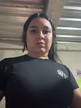 Snapshot of Pretty_Isadora chatting on April 21, 2026, 2:51 am Pretty Isadora online show from April 21, 2026, 2:51 am