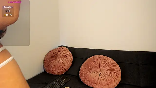 Snapshot of on_tefa chatting on March 18, 2025, 2:18 am on tefa online show from March 18, 2025, 2:18 am