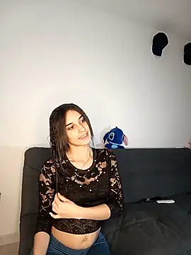 Snapshot of on_tefa chatting on September 12, 2025, 9:36 pm on tefa online show from September 12, 2025, 9:36 pm