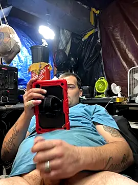 joeycbigcock online show from November 16, 2025, 9:30 pm