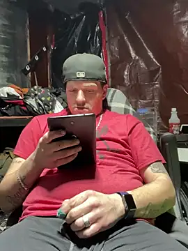 Snapshot of joeycbigcock chatting on March 15, 2025, 10:22 pm joeycbigcock online show from March 15, 2025, 10:22 pm