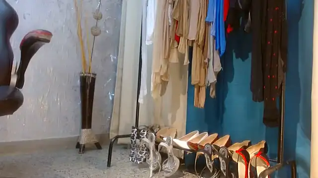 Snapshot of Samantabrown_ chatting on February 7, 2026, 11:18 am Samantabrown online show from February 7, 2026, 11:18 am