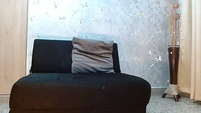 Samantabrown  online show from October 24, 2025, 11:42 am