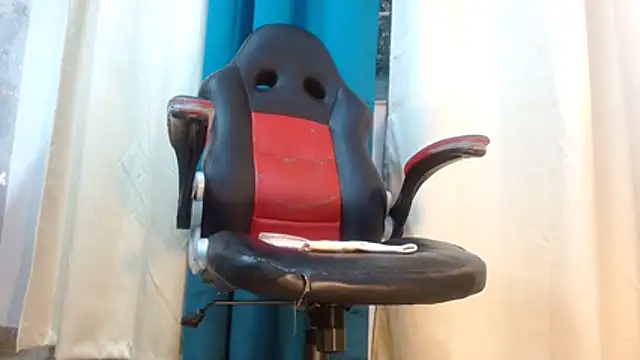 Snapshot of Samantabrown_ chatting on January 15, 2026, 11:24 am Samantabrown online show from January 15, 2026, 11:24 am