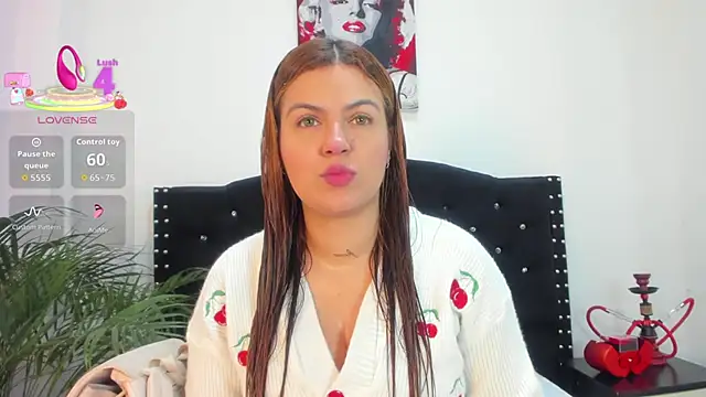 Snapshot of Alexandra_Torress chatting on June 30, 2026, 12:27 pm Alexandra Torress online show from June 30, 2026, 12:27 pm
