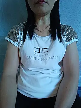Snapshot of Asian_girl13 chatting on May 27, 2026, 1:57 am Asian girl13 online show from May 27, 2026, 1:57 am