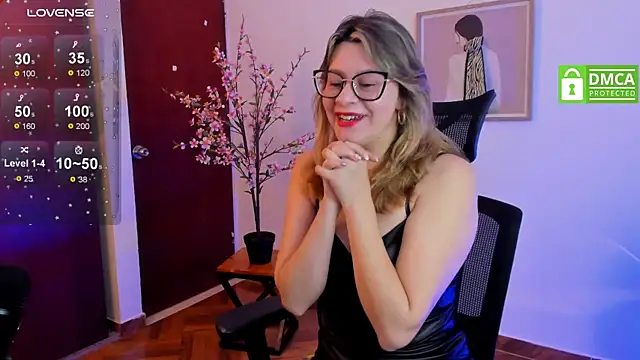 Snapshot of Chanelll_Taylorr_ chatting on March 22, 2025, 1:08 pm Chanelll Taylorr online show from March 22, 2025, 1:08 pm