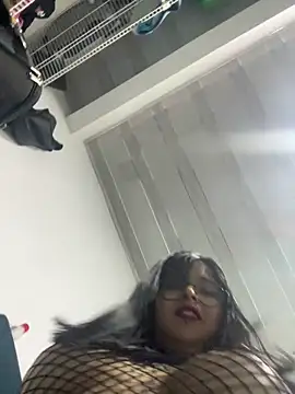 ZTahya online show from February 9, 2026, 3:59 am