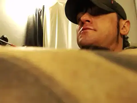 Snapshot of ballardbret chatting on March 13, 2025, 6:37 am ballardbret online show from March 13, 2025, 6:37 am