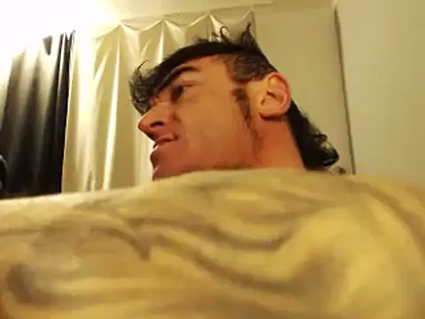 Snapshot of ballardbret chatting on February 28, 2025, 4:10 am ballardbret online show from February 28, 2025, 4:10 am