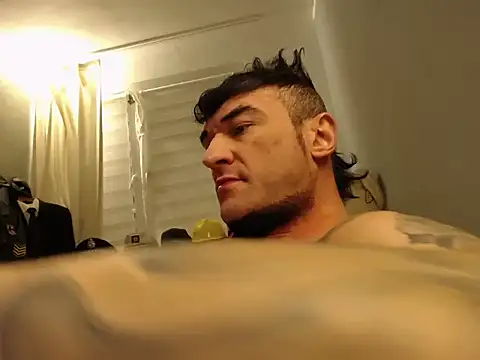 Snapshot of ballardbret chatting on November 7, 2025, 12:59 am ballardbret online show from November 7, 2025, 12:59 am