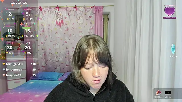 pamela tcw online show from January 25, 2025, 1:21 am