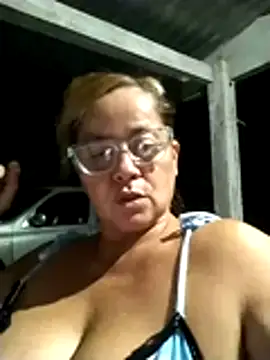 natally ross21 online show from April 8, 2026, 2:35 am