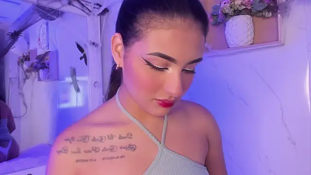 Snapshot of sabrinahimss chatting on October 19, 2025, 3:20 am sabrinahimss online show from October 19, 2025, 3:20 am