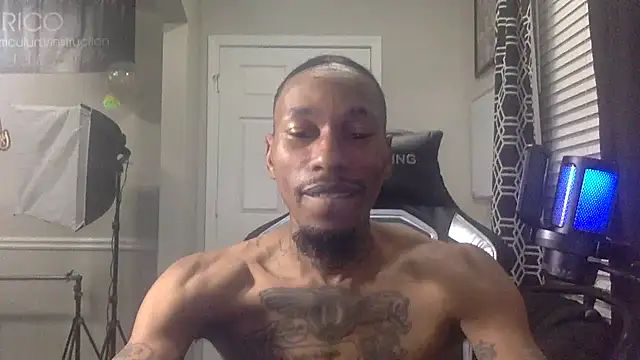 Snapshot of KingDerRico chatting on January 13, 2026, 2:37 am KingDerRico online show from January 13, 2026, 2:37 am