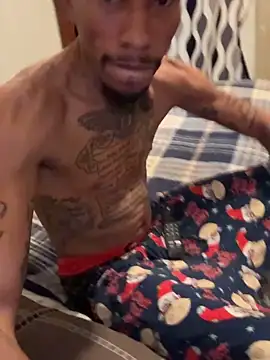 Snapshot of KingDerRico chatting on March 16, 2026, 5:37 pm KingDerRico online show from March 16, 2026, 5:37 pm