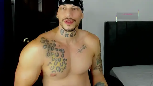 Snapshot of RickG_Oficial chatting on May 21, 2026, 11:13 pm RickG Oficial online show from May 21, 2026, 11:13 pm