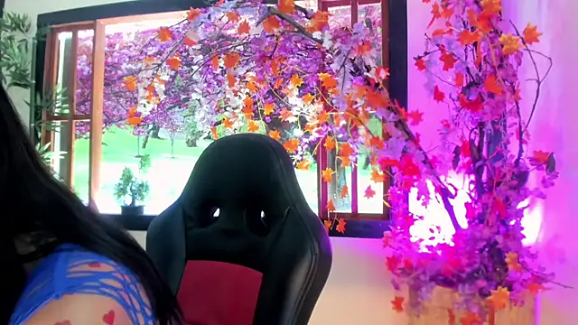 Snapshot of Susan_DiSantys chatting on March 21, 2025, 11:33 am Susan DiSantys online show from March 21, 2025, 11:33 am