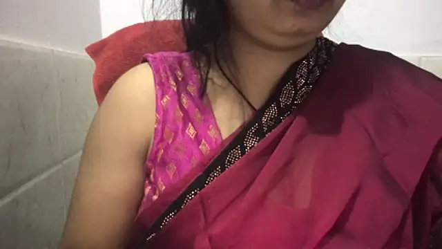 Gulaboo bhabi online show from April 5, 2026, 9:21 pm