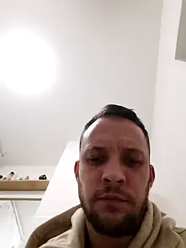 Snapshot of Chriso0007 chatting on October 20, 2025, 1:29 am Chriso0007 online show from October 20, 2025, 1:29 am