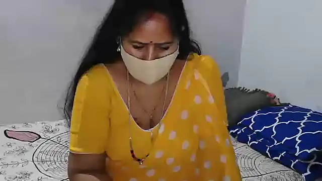 Snapshot of Rani_Darling_99 chatting on October 9, 2025, 3:23 pm Rani Darling 99 online show from October 9, 2025, 3:23 pm