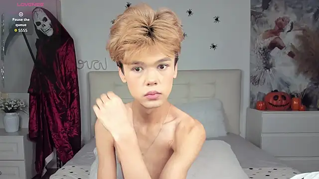 Felix Rey online show from October 16, 2025, 4:48 pm