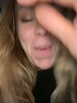 Snapshot of Sweet___Emily chatting on January 14, 2025, 7:21 pm Sweet   Emily online show from January 14, 2025, 7:21 pm