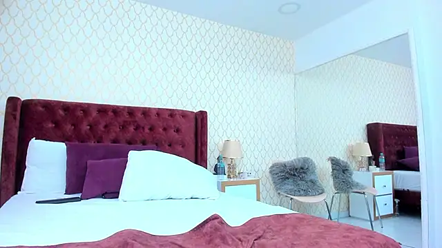 Snapshot of NaiaRosse chatting on February 28, 2025, 10:28 pm NaiaRosse online show from February 28, 2025, 10:28 pm