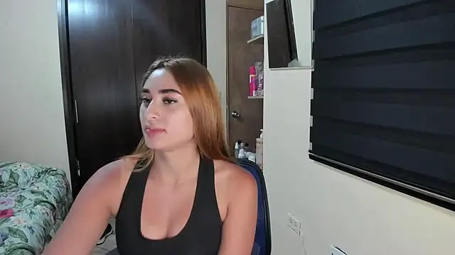 Amy Walker online show from April 7, 2026, 7:15 pm