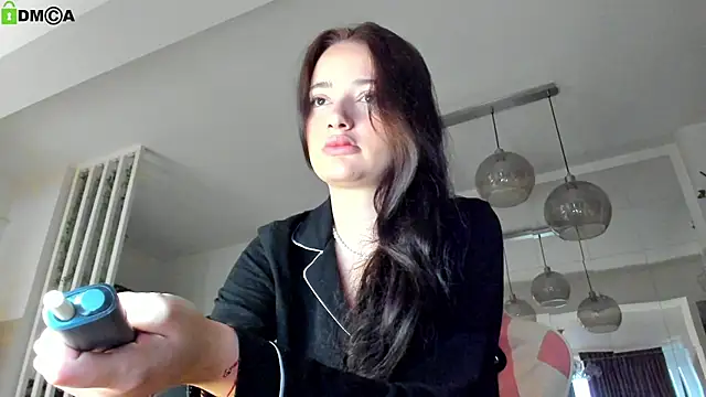 Snapshot of IreneVON chatting on May 2, 2026, 3:56 am IreneVON online show from May 2, 2026, 3:56 am