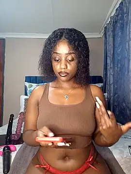 Snapshot of Queen-Chocolate chatting on January 30, 2025, 3:22 am Queen-Chocolate online show from January 30, 2025, 3:22 am