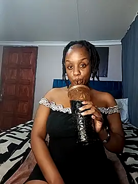 Snapshot of Queen-Chocolate chatting on October 29, 2025, 6:34 am Queen-Chocolate online show from October 29, 2025, 6:34 am