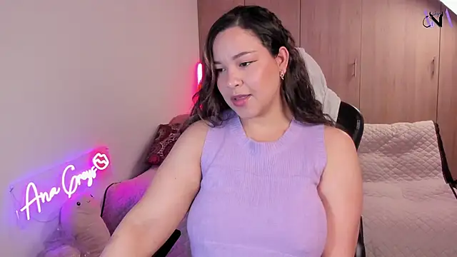 Anagreys online show from September 28, 2025, 3:13 am