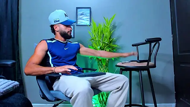 Damian 022 online show from November 6, 2025, 10:41 am