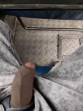 KingCobraClassy online show from January 14, 2026, 11:36 am