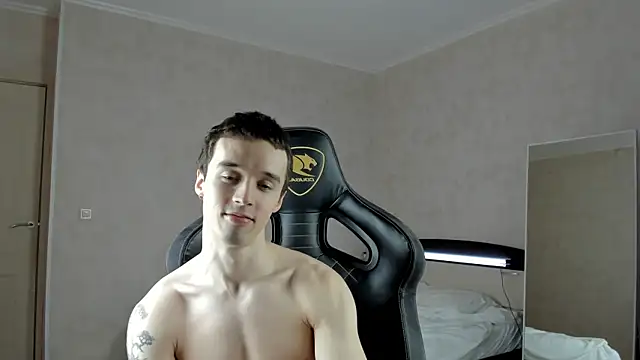 Snapshot of MasonWarholl chatting on February 10, 2025, 9:47 pm MasonWarholl online show from February 10, 2025, 9:47 pm