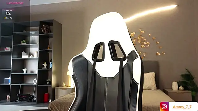 Snapshot of ammy_cummy chatting on September 30, 2025, 10:10 am ammy cummy online show from September 30, 2025, 10:10 am