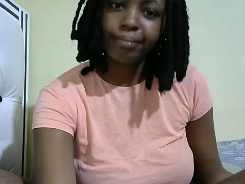 Snapshot of nelly_shyn chatting on October 11, 2025, 8:43 pm nelly shyn online show from October 11, 2025, 8:43 pm